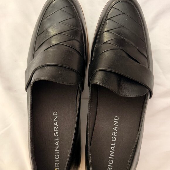 Cole Haan Shoes - Cole Haan Sz 9 Black Original Grand Leather Woven Womens  Loafer